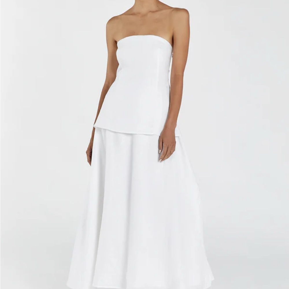 DISSH White Strapless A-Line Dress